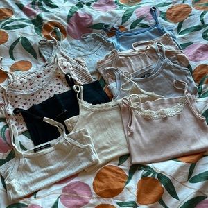 Brandy Melville tank top bundle